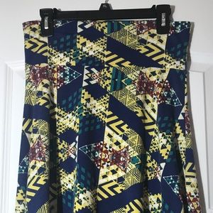 LuLaRoe geometric Azure skirt